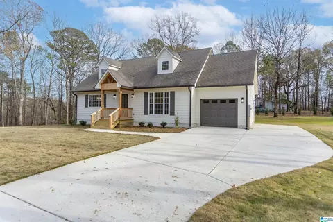 279 Mays Bend Dr, Pell City, AL 35128
