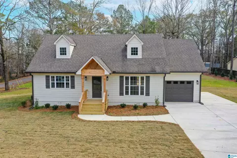 279 Mays Bend Dr, Pell City, AL 35128