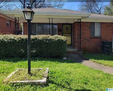 1760 34th Pl N, Birmingham, AL 35234