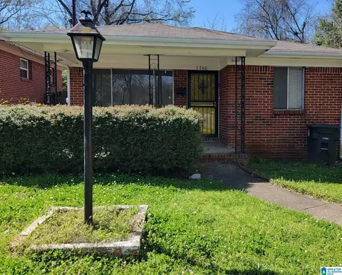 1760 34th Pl N, Birmingham, AL 35234
