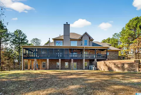 1035 Tara Dr, Columbiana, AL 35051
