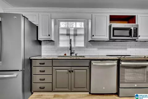 Kitchen - 1702 Ridge Dr, Jasper, AL 35504 photo 1 of 2