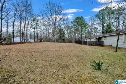 Exterior - 1702 Ridge Dr, Jasper, AL 35504 photo 6 of 9
