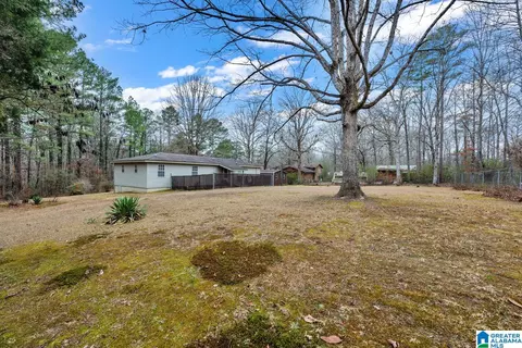 Exterior - 1702 Ridge Dr, Jasper, AL 35504 photo 8 of 9
