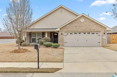 201 Makena Way, Alabaster, AL 35007 photo 2