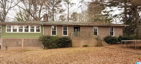 646 Mickle Dr, Roanoke, AL 36274