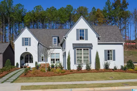 4537 Oakdell Rd, Hoover, AL 35244