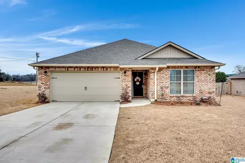 1107 Colonial Dr SW, Cullman, AL 35055