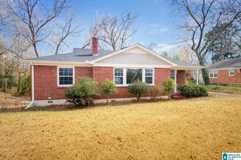 918 E 15th St, Anniston, AL 36207