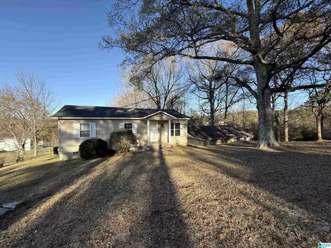 4180 Prince St, Bessemer, AL 35022