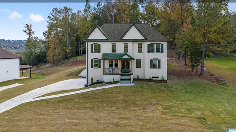 7649 Barclay Terrace Dr, Trussville, AL 35173