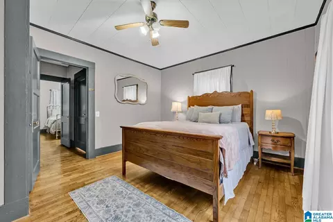 Bedroom - 414 6th Ave E, Oneonta, AL 35121 photo 5 of 7