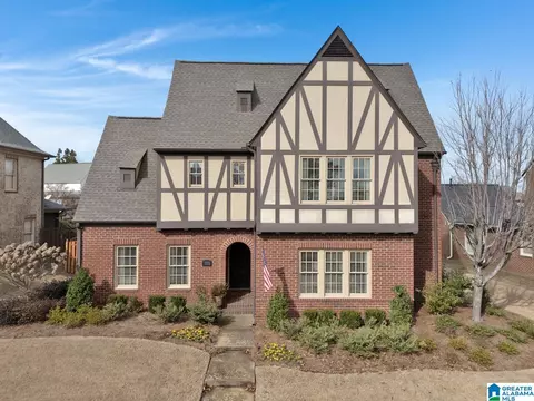 2221 Ross Ave, Hoover, AL 35226