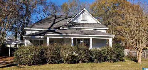 408 E 3rd St, Sylacauga, AL 35150