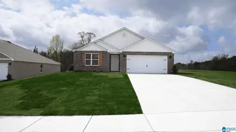204 Mill Point Cir, Calera, AL 35040