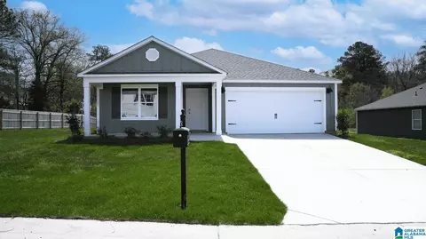 4898 Newbridge Blvd, Bessemer, AL 35022