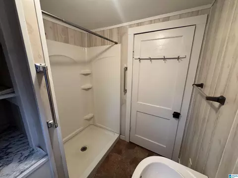 Bath - 166 3rd St, Parrish, AL 35580 photo 4 of 4