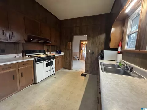 Kitchen - 166 3rd St, Parrish, AL 35580 photo 1 of 2
