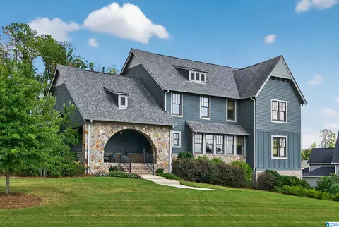 2400 Blackridge Dr, Hoover, AL 35244