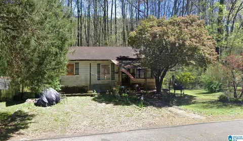 1813 4th St NW, Attalla, AL 35954