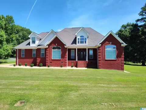 276 Forest Glen Rd, Sylacauga, AL 35150