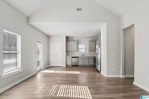 Entry Way - 210 Avalon Way, Clanton, AL 35045 photo 1 of 2