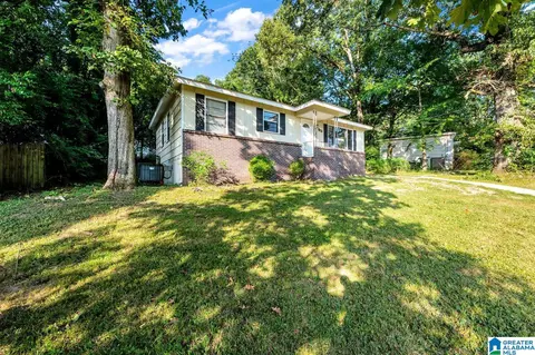 513 20th Ave NE, Center Point, AL 35215