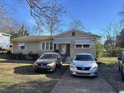 9607 Red Lane Dr, Birmingham, AL 35215