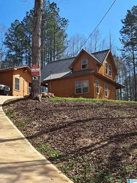 210 Foster Cove Dr, Lineville, AL 36266
