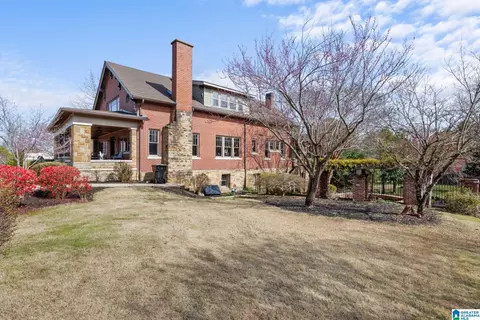 Exterior - 608 SE 5th St, Cullman, AL 35055 photo 5 of 14