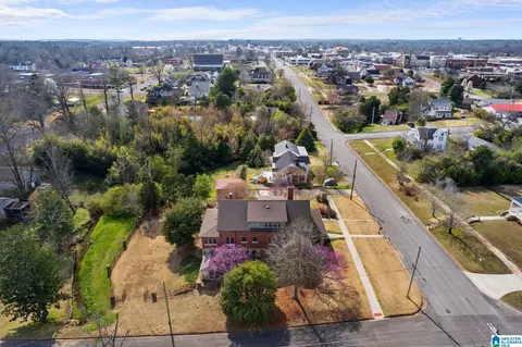 View/Area - 608 SE 5th St, Cullman, AL 35055 photo 8 of 12