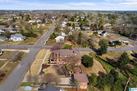 View/Area - 608 SE 5th St, Cullman, AL 35055 photo 7 of 12
