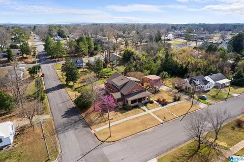 View/Area - 608 SE 5th St, Cullman, AL 35055 photo 3 of 12