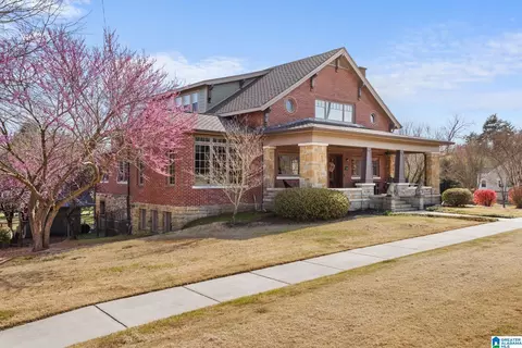 Exterior - 608 SE 5th St, Cullman, AL 35055 photo 3 of 14