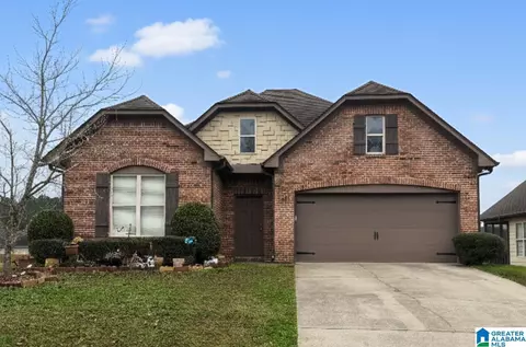 1306 Sierra Ct, Gardendale, AL 35071