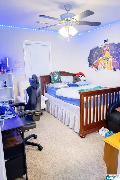 Bedroom - 140 Maplewood Dr, Clanton, AL 35045 photo 1 of 2