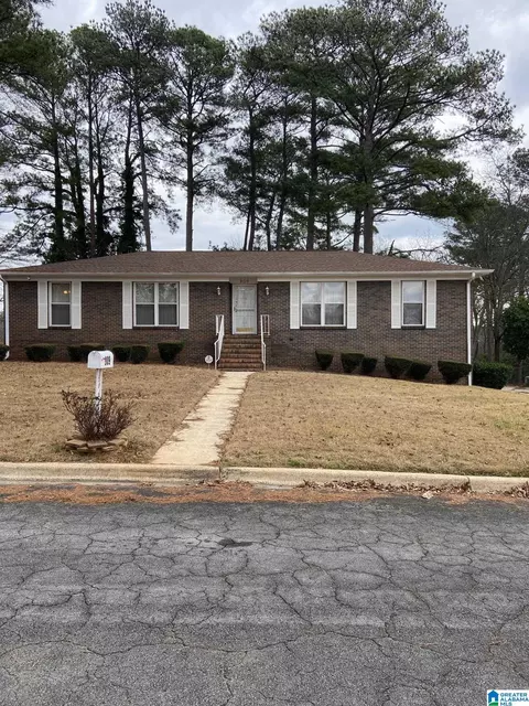 909 Owen Ave, Fairfield, AL 35064