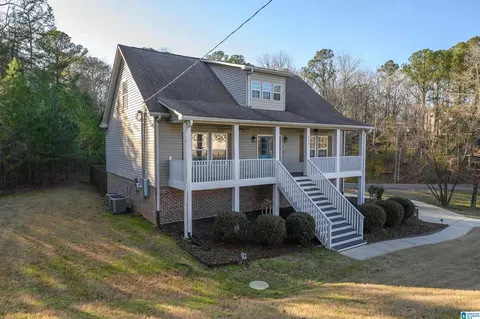 Exterior - 20907 Sharon Dr, Lake View, AL 35111 photo 3 of 9