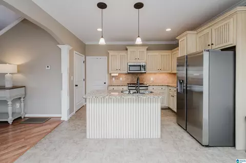 Kitchen - 20907 Sharon Dr, Lake View, AL 35111 photo 2 of 4