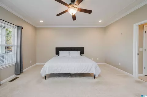 Bedroom - 20907 Sharon Dr, Lake View, AL 35111 photo 2 of 4