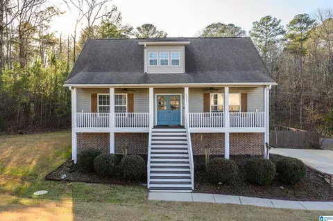 Exterior - 20907 Sharon Dr, Lake View, AL 35111 photo 2 of 9