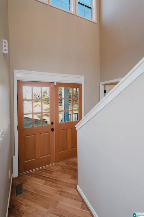 Entry Way - 20907 Sharon Dr, Lake View, AL 35111 photo 2 of 3