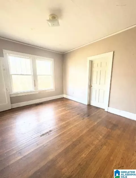 1313 4th Ter W, Birmingham, AL 35208