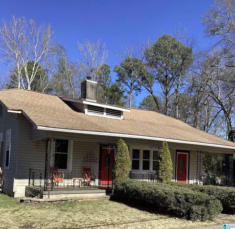 110 Carter Ln, Columbiana, AL 35051