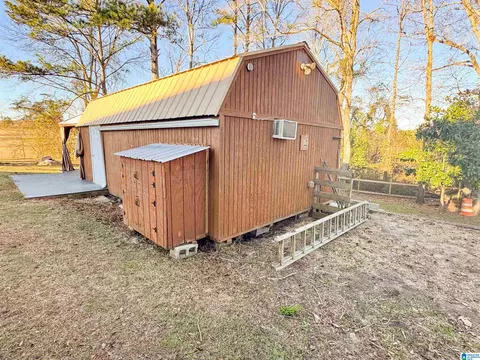 Other - 728 Wilson Rd, Clanton, AL 35045 photo 9 of 17