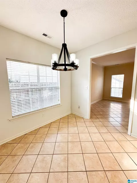 Dining - 8564 Dover Dr, Leeds, AL 35094 photo 1 of 1