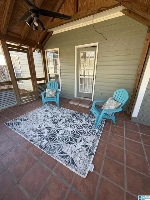 Exterior - 8564 Dover Dr, Leeds, AL 35094 photo 10 of 11