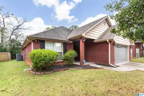 2058 Edgewood Dr, Moody, AL 35004