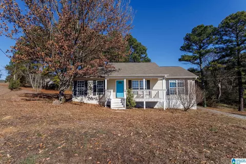 11 Wet Cat Rd, Hayden, AL 35079