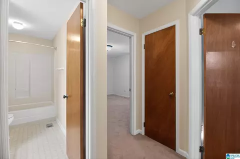 Entry Way - 100 Timberline Cir E, Dothan, AL 36303 photo 3 of 5